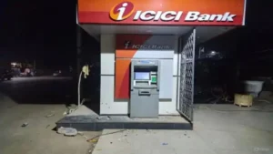 Sonipat में ATM चोरी की कोशिश नाकाम, चोरों ने Cutter से ATM को काटा!