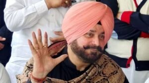 पंजाब की राजनीति में नई हलचल, Priyanka Gandhi से मुलाकात करेंगे नवजोत सिद्धू!