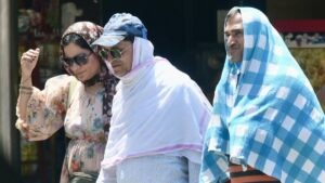 पंजाब-चंडीगढ़ में आज बढ़ेगी गर्मी:16 से बारिश-आंधी की संभावना; 30-40 किमी की रफ्तार से चलेंगी हवाएं, येलो अलर्ट जारी