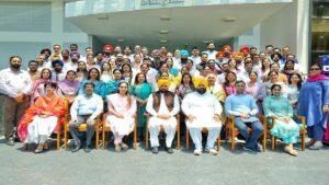 CM भगवंत मान ने 72 शिक्षकों को फिनलैंड के लिए किया रवाना