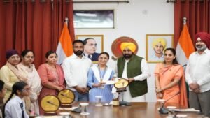 भगवंत मान सरकार की शिक्षा क्रांति का असर, 10वीं बोर्ड परीक्षा में पहले तीन में दो स्थानों पर छात्राओं ने मारी बाजी