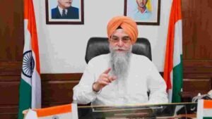 स्पीकर संधवां ने पारिवारिक रिश्तों को मजबूत बनाने के लिए माता-पिता से अपने बच्चों के साथ अधिक से अधिक समय बिताने की अपील की