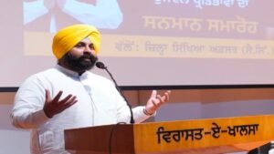 ‘ब्राइट माइंडज़ पंजाब’ कार्यक्रम की रूपनगर से शुरुआत; 12वीं कक्षा में 85% से अधिक अंक प्राप्त करने वाले 600 से अधिक छात्रों का सम्मान