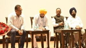सेवानिवृत्त IAS अधिकारी संजय गुप्ता ने पंजाब राज्य विद्युत नियामक आयोग के चेयरमैन के रूप में पदभार संभाला