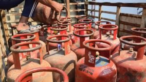 जुलाई के पहले दिन महंगाई से बड़ी राहत, LPG गैस सिलेंडर हुआ सस्ता