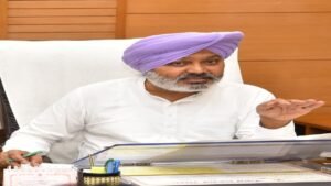 वित्त मंत्री ने राज्य के स्वास्थ्य ढांचे को मजबूत करने के लिए मल्टीपरपज़ हेल्थ वर्कर (महिला) के 619 रिक्त पद भरने की घोषणा की