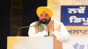 CM भगवंत सिंह मान द्वारा 2,800 नए राशन डिपो धारकों को लाइसेंस सौंपेने से अब पूरे पंजाब में घरों के नजदीक मिलेगा राशन