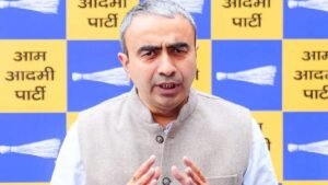 राघव चड्ढा ने फार्म 6 कब भरा, चुनाव आयोग सार्वजनिक करे- अनुराग ढांडा
